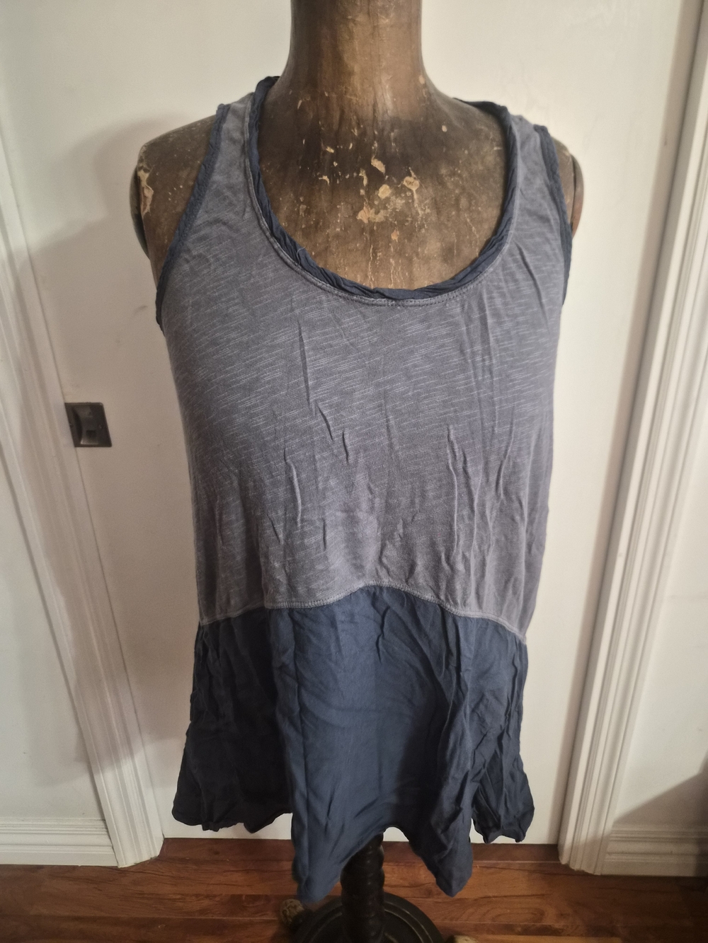 Relaxed Two-Tone Slate Blue Sleeveless Tank Top